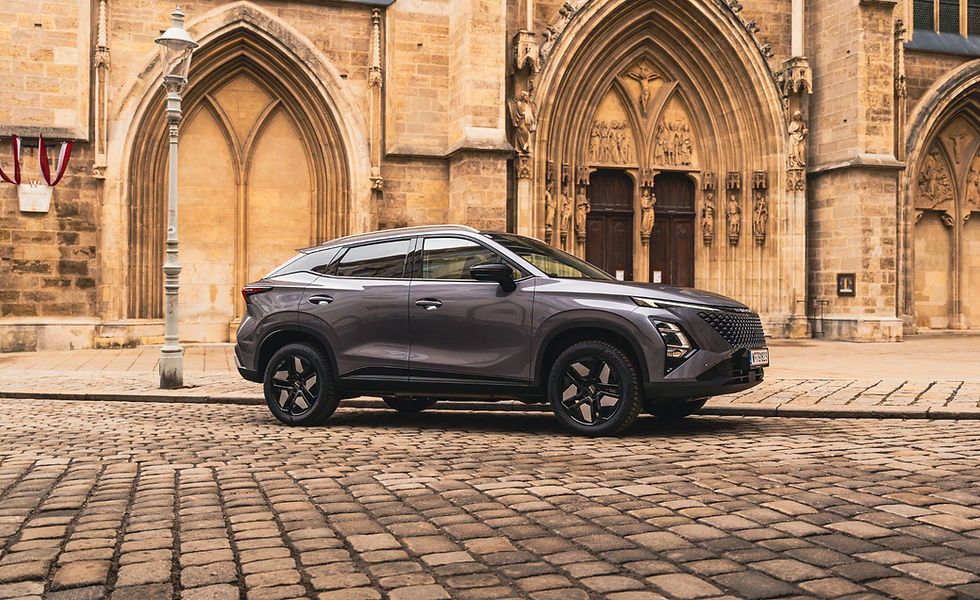 Omoda 5 Fahrzeugmodell - der kompakte urbane Lifestyle Crossover mit dem sportlichen Coupé-Design